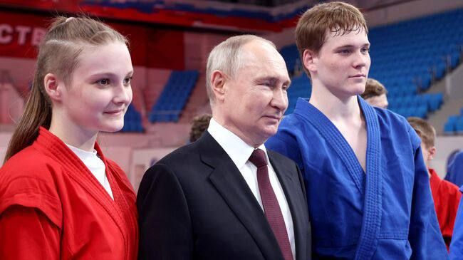 Самбо сегодня - это гордость России! С 2003 года самбо официально признано национальным…