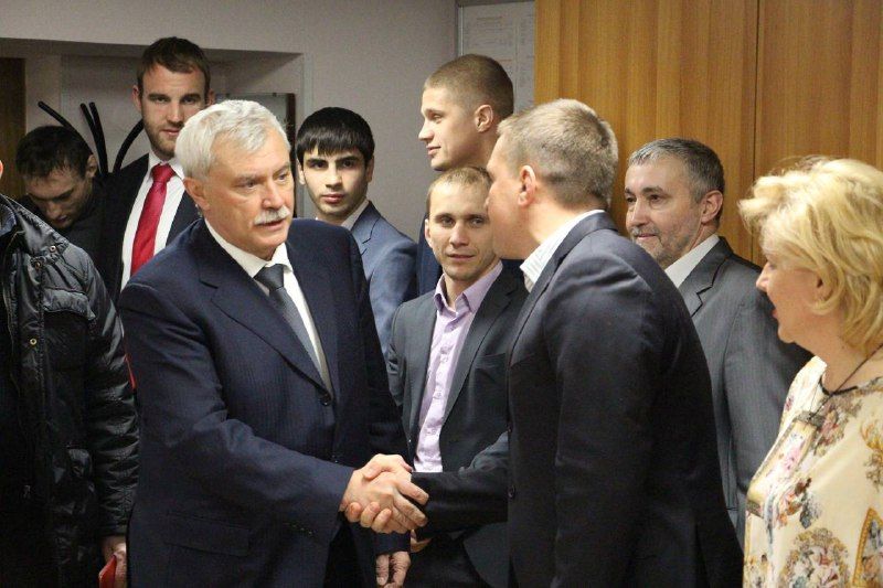 Современная история развития самбо как системы воспитания В 2012 году в гимназии №642…