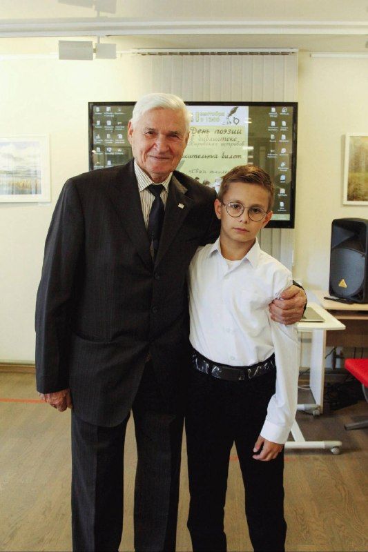 Сила самбо — в памяти поколений! 🇷🇺 Самбо — это не только техника броска и физическая…